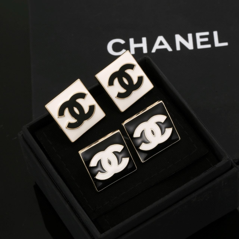 Ch**el earrings
